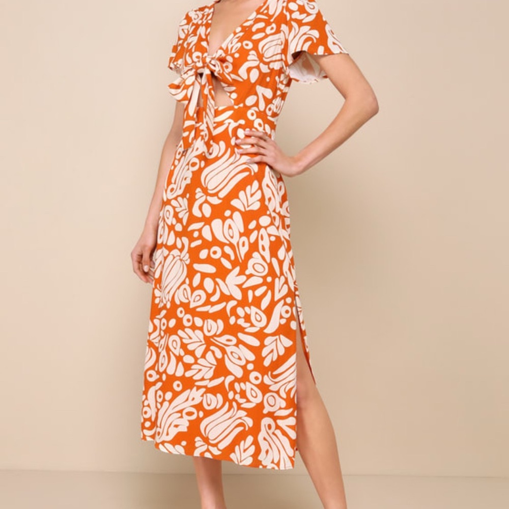 Energetic Charm Rust Orange Abstract Tie-Front Midi
Dress